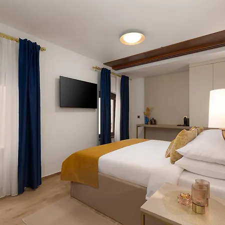 H - 4* Porec