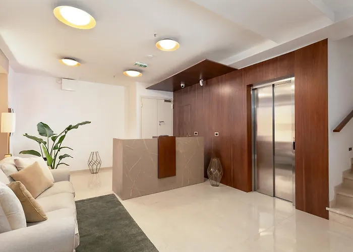 Bed & Breakfast H - Porec